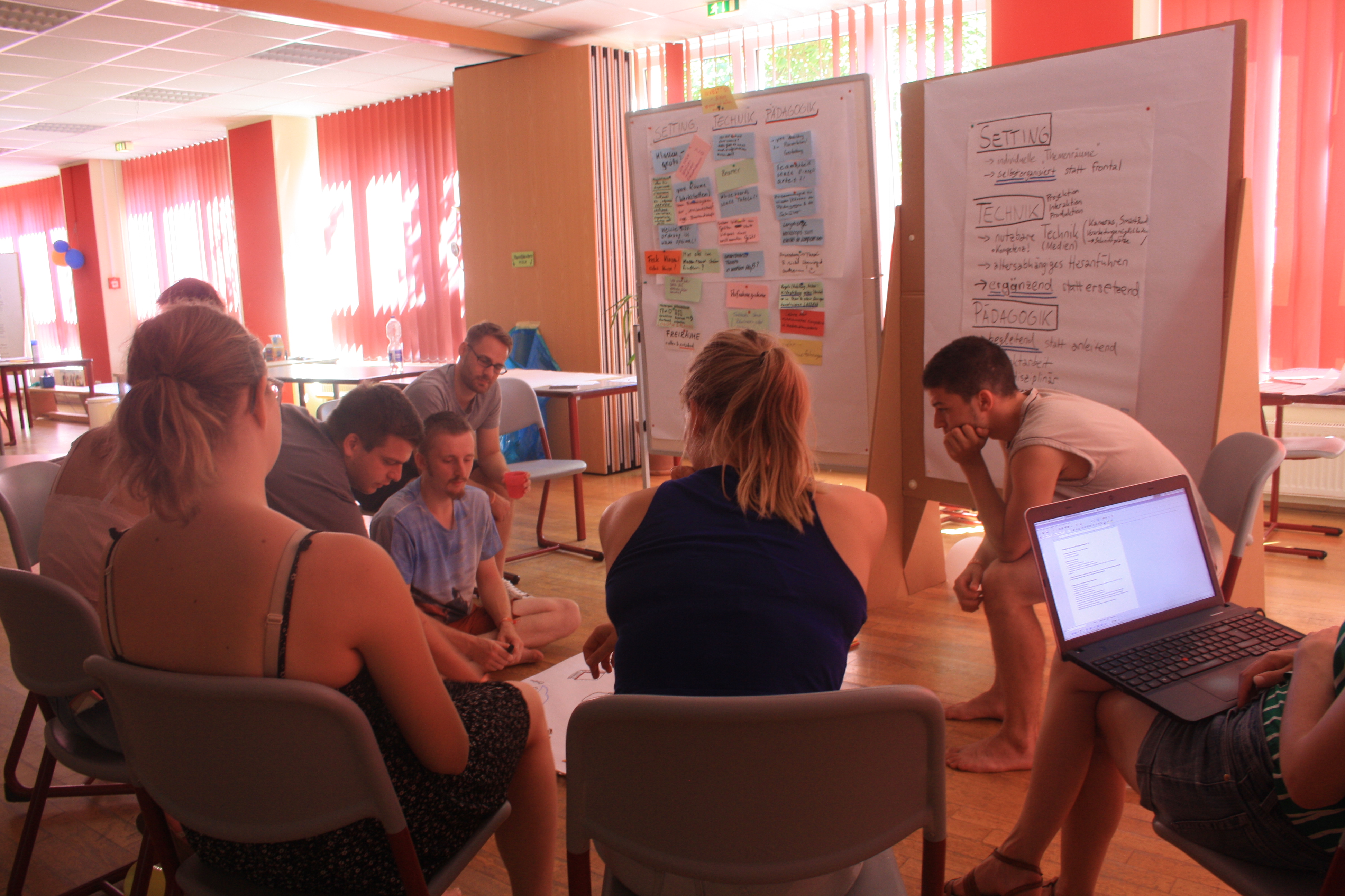 Rege Diskussionen in den Barcamps.
